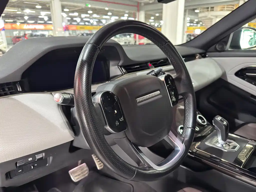 Land Rover Evoque — миниатюра 12