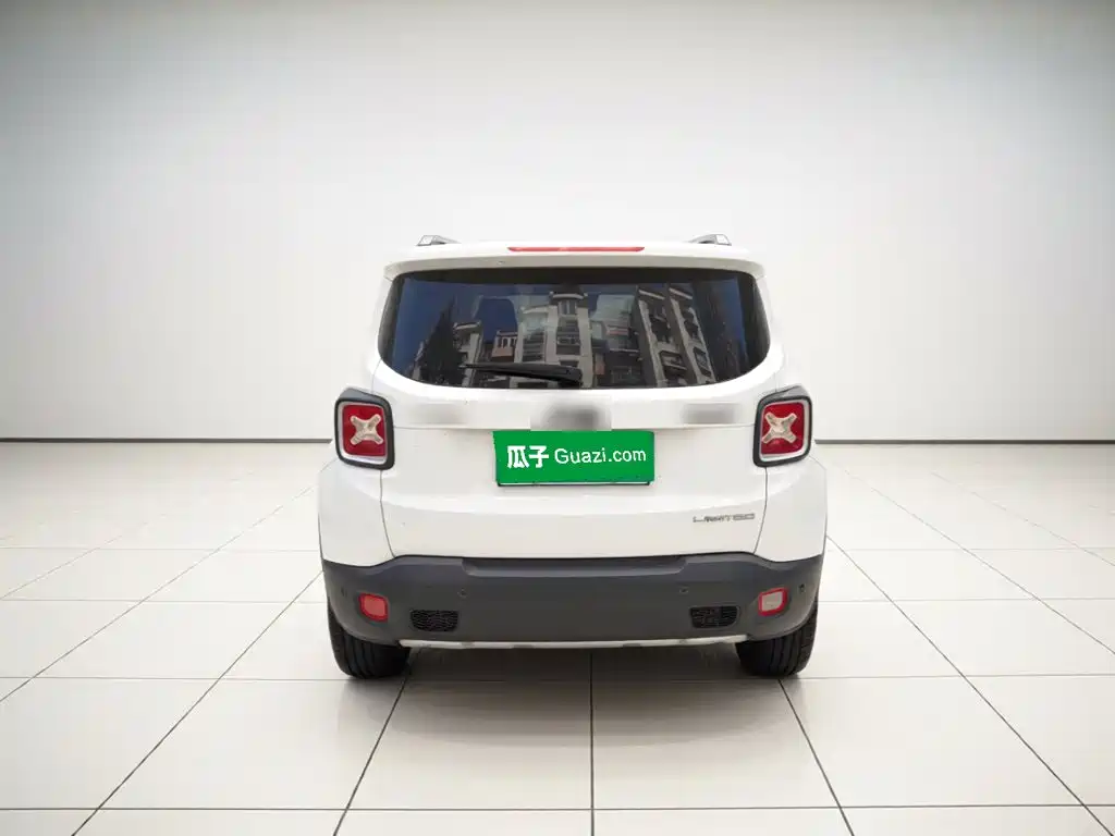 Jeep Renegade — миниатюра 3