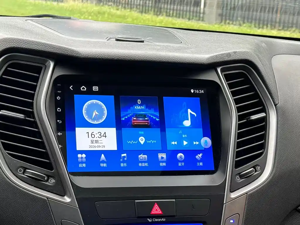 Hyundai Santa Fe — миниатюра 12