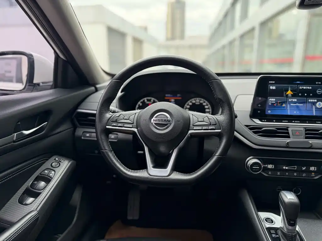Nissan Teana — миниатюра 9