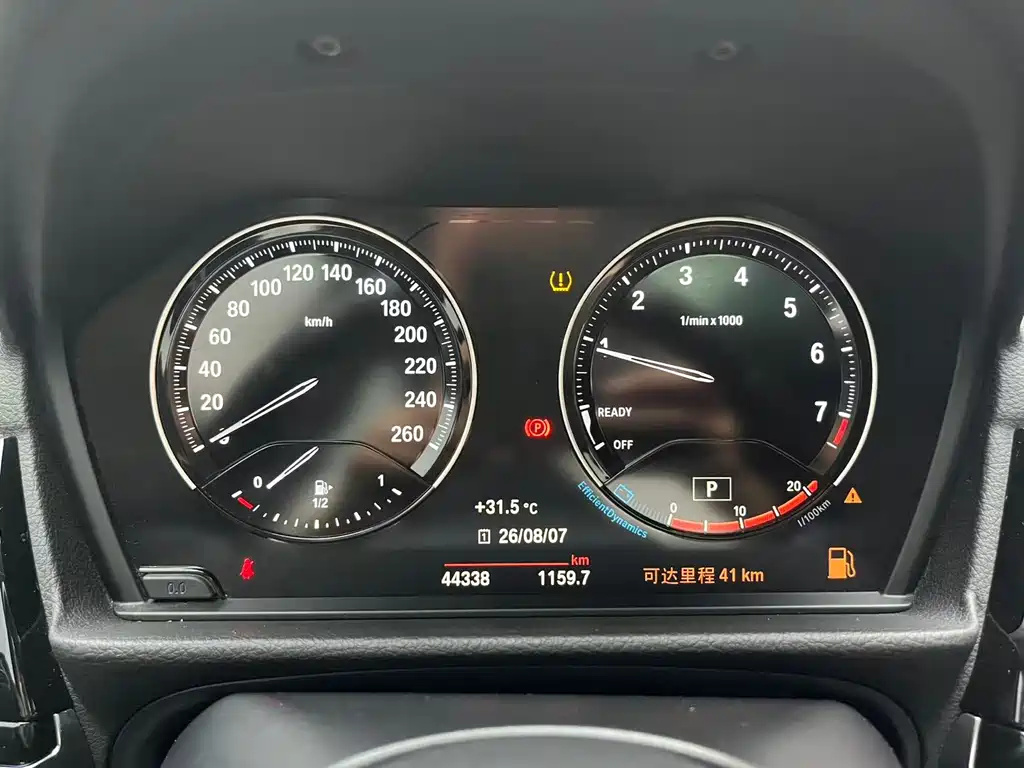 BMW 1 Series 120i M Sport Night Edition, фото 16