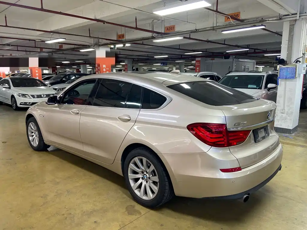BMW 5 Series GT — миниатюра 6