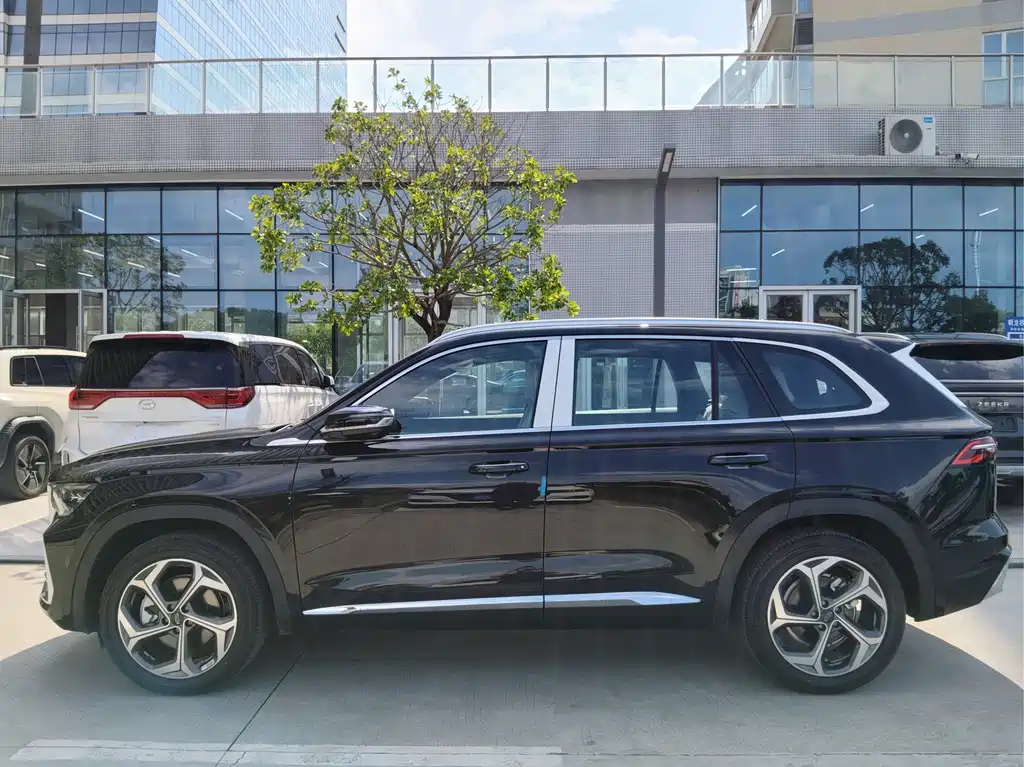 Geely Xingyue L — миниатюра 3