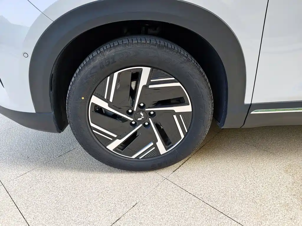 Wuling Xingguang S — миниатюра 23