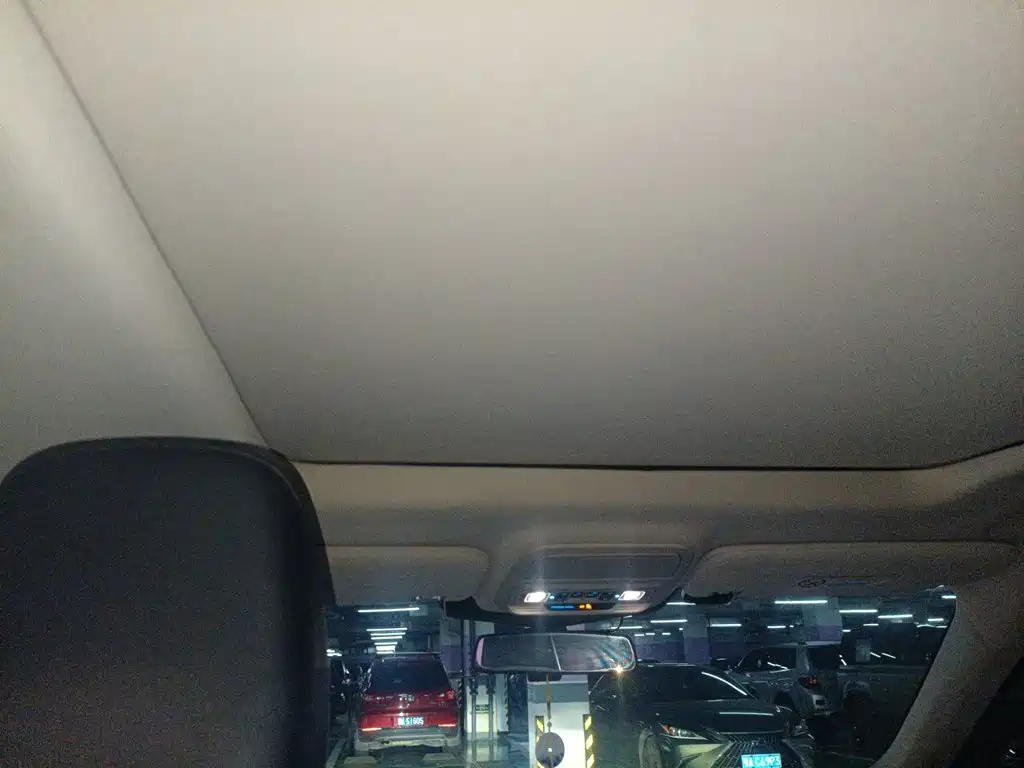 Ford Explorer — миниатюра 19