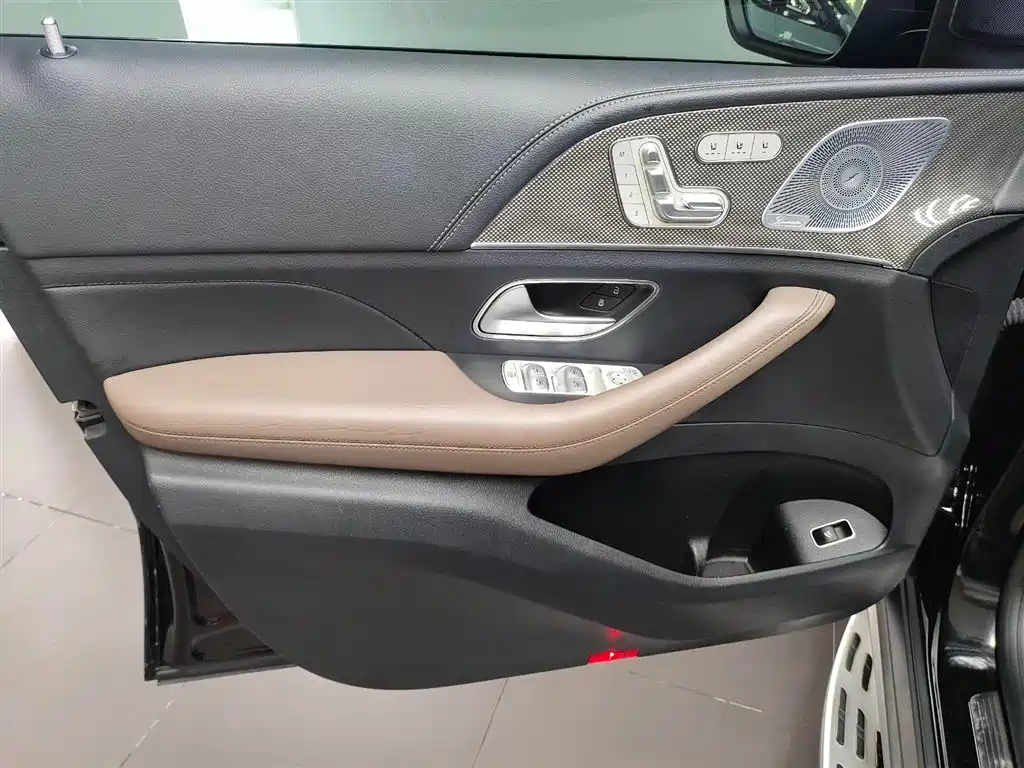 Mercedes-Benz GLE Coupe AMG — миниатюра 15