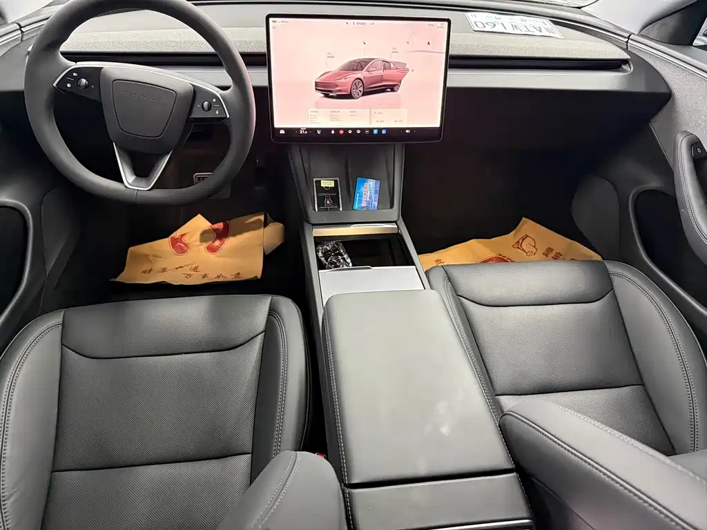 Tesla Model 3 — миниатюра 13
