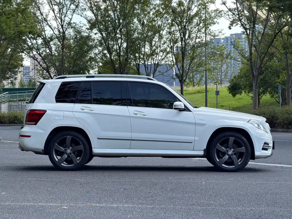 Mercedes-Benz GLK-Class — миниатюра 7