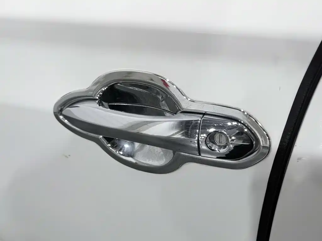 Venucia T70X — миниатюра 18