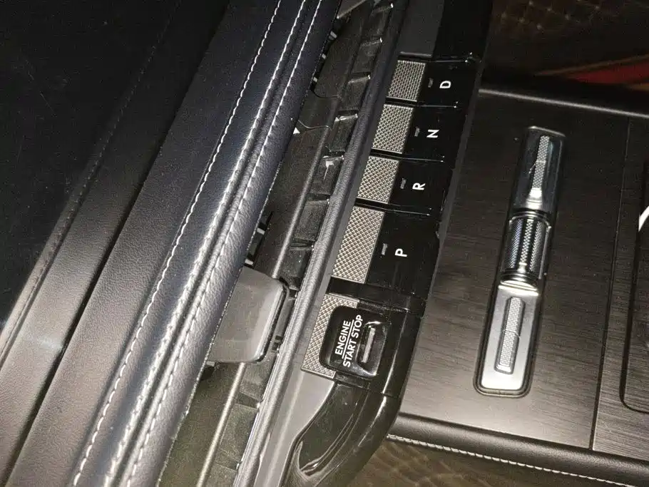 Lincoln Corsair — миниатюра 16