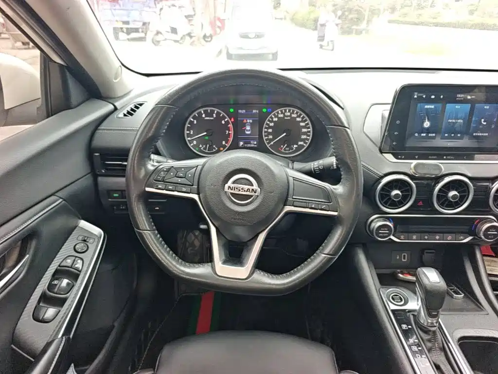 Nissan Sylphy — миниатюра 11