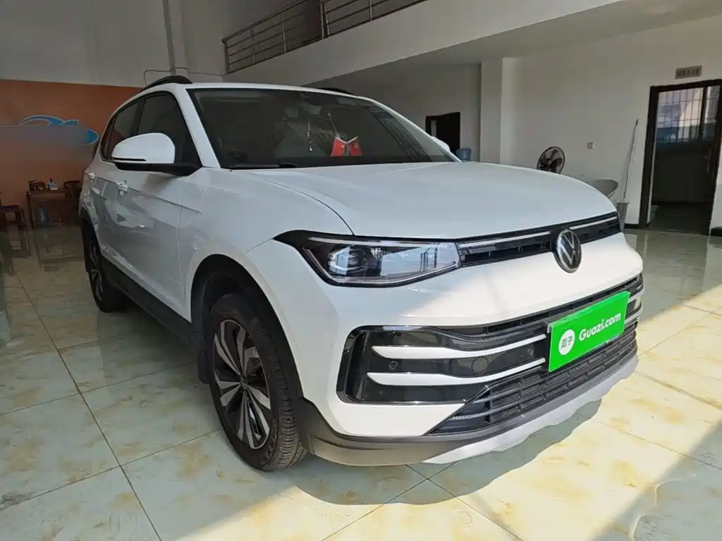 Volkswagen Tharu — миниатюра 4