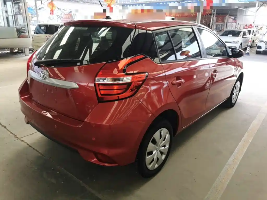 Toyota Yaris L — миниатюра 7