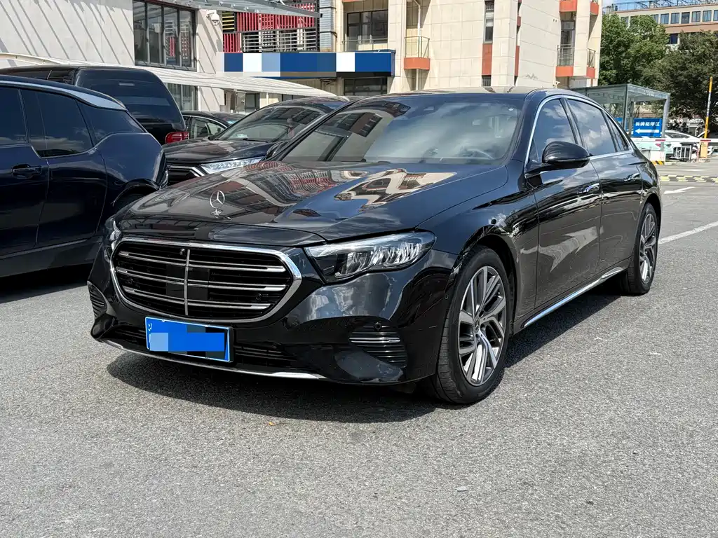 Mercedes-Benz E-Class E 2025 E 300 L Fashion