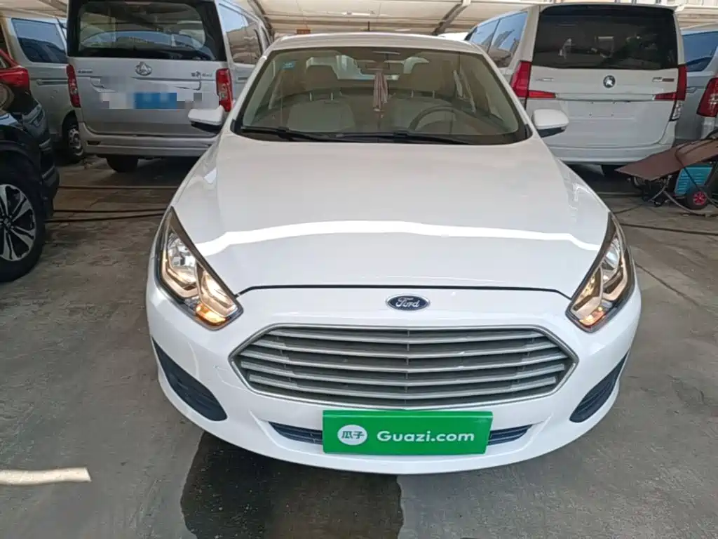Ford Escort — миниатюра 3
