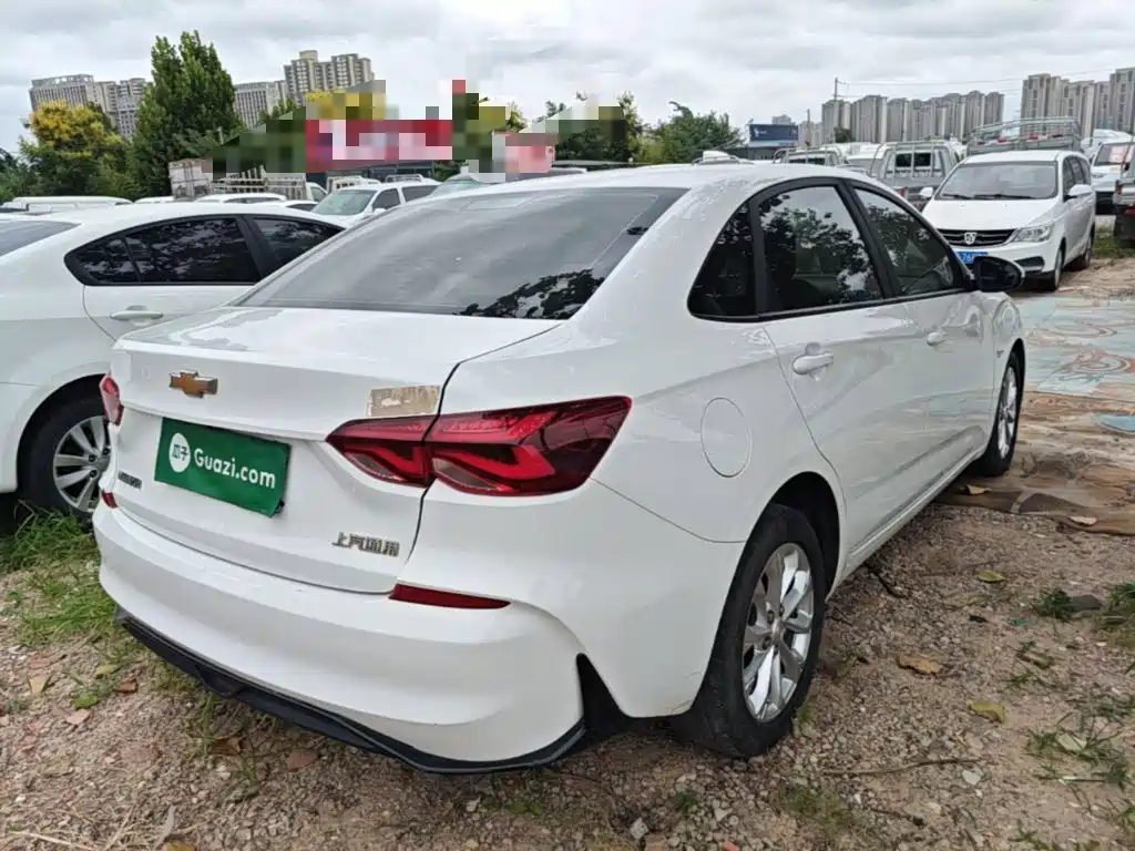 Chevrolet Monza — миниатюра 7
