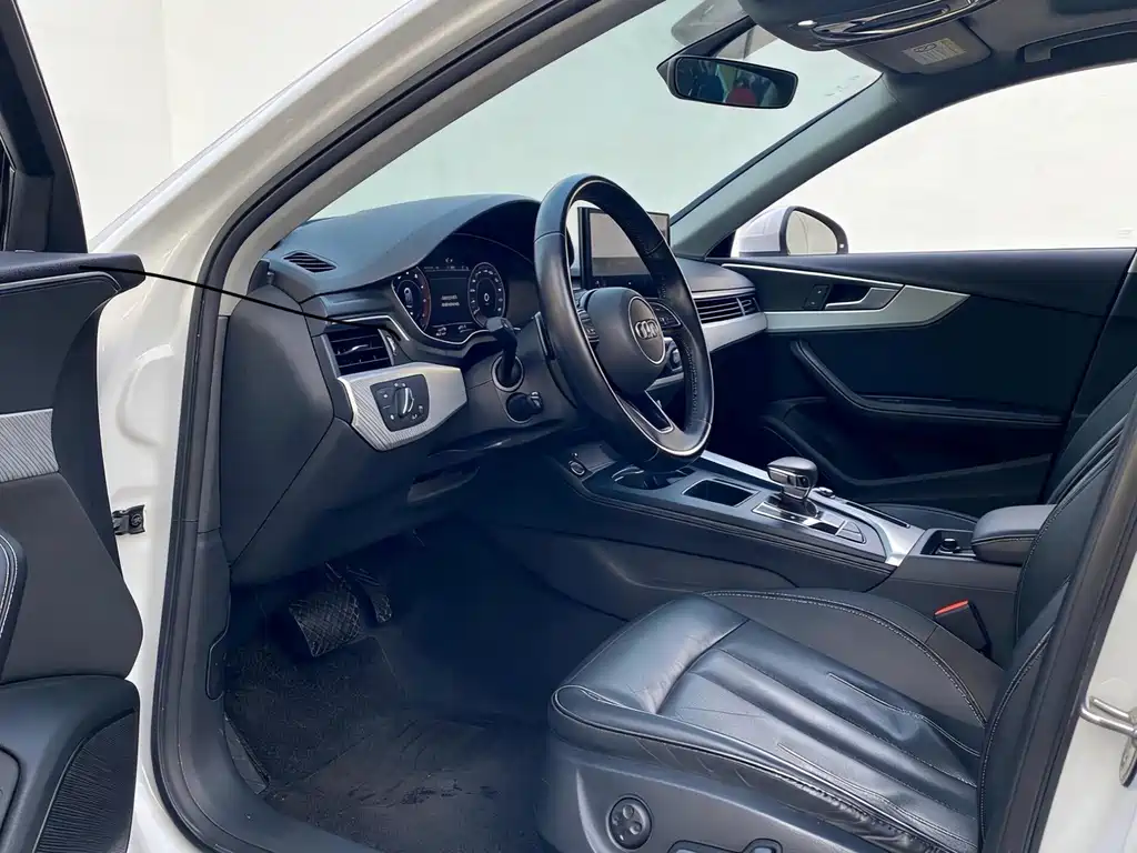 Audi A4L — миниатюра 6