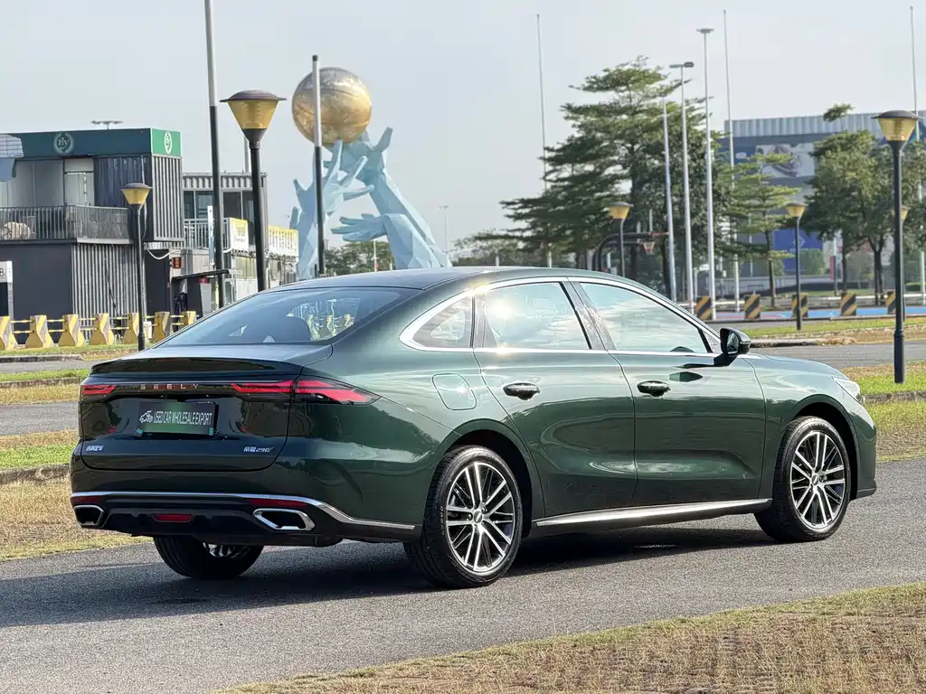 Geely Emgrand — миниатюра 26