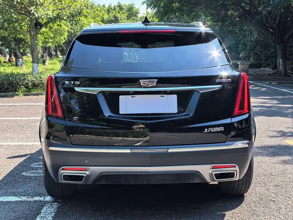 Cadillac XT5 — миниатюра 8