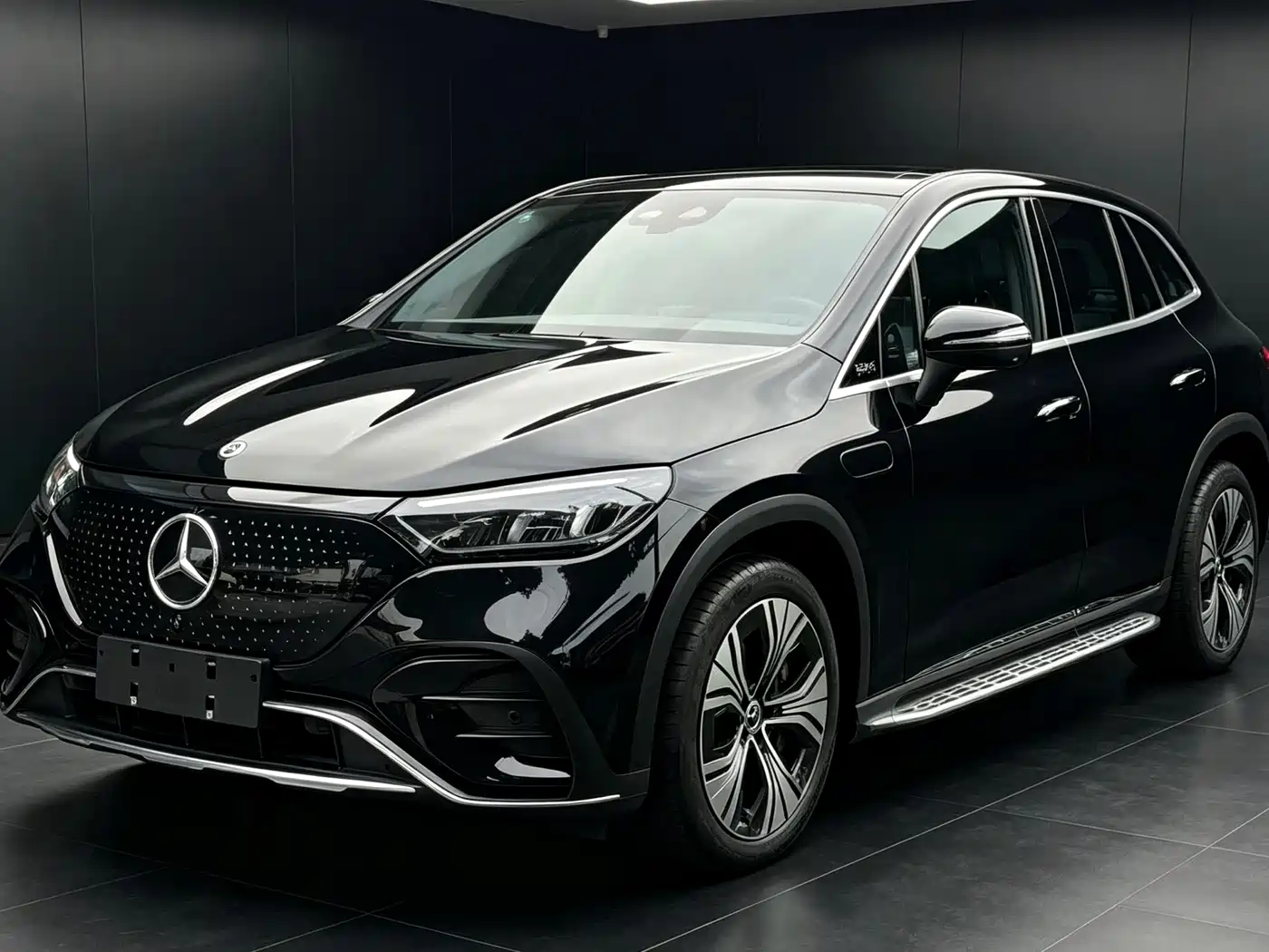 Mercedes-Benz EQE SUV