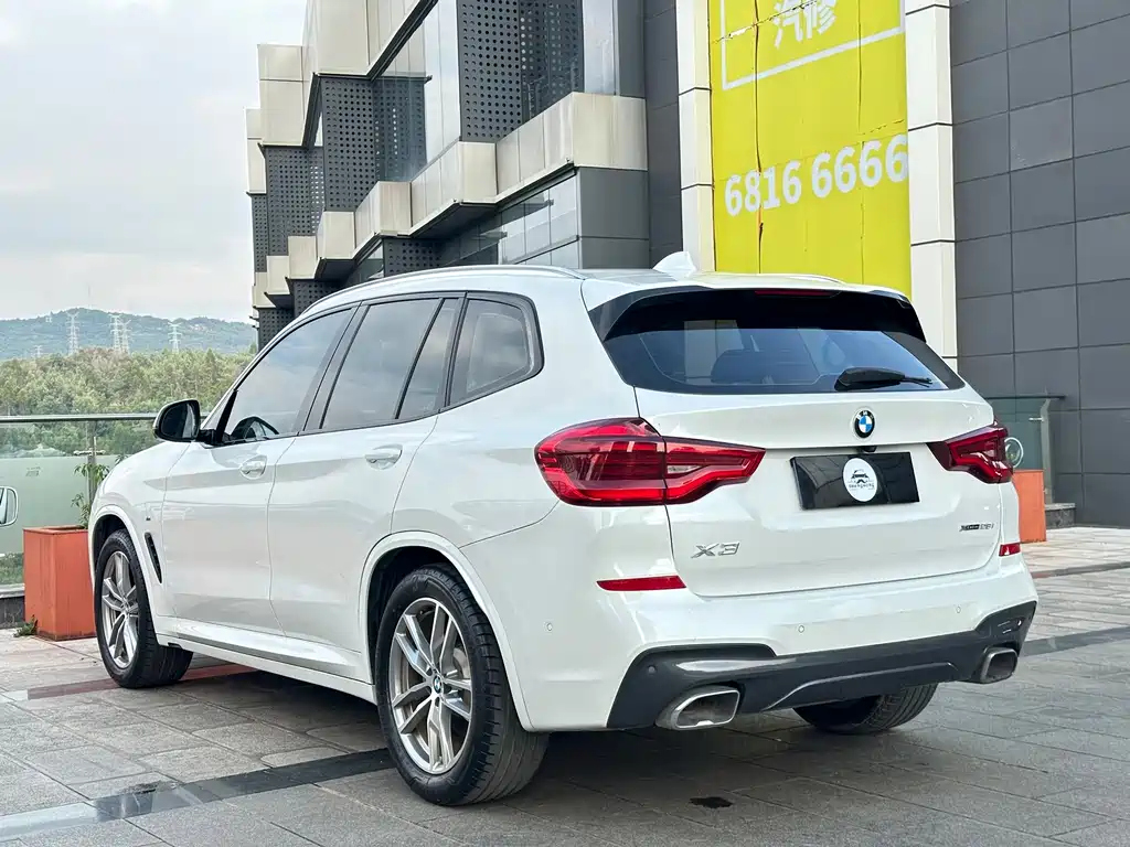 BMW X3 — миниатюра 10