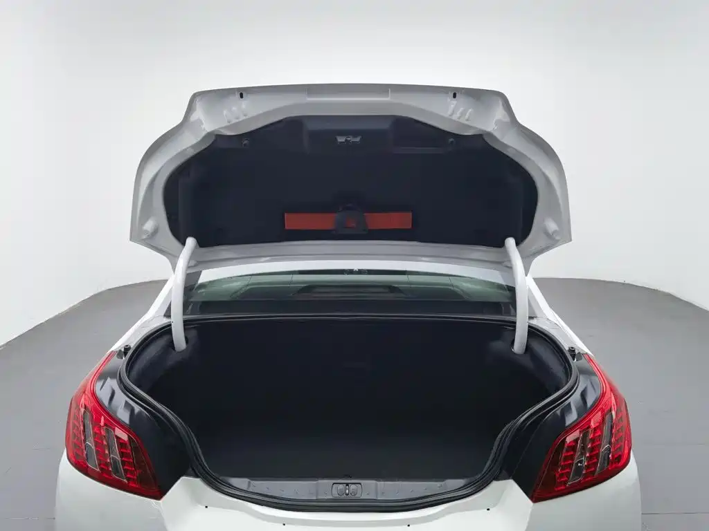 Peugeot 508 — миниатюра 16