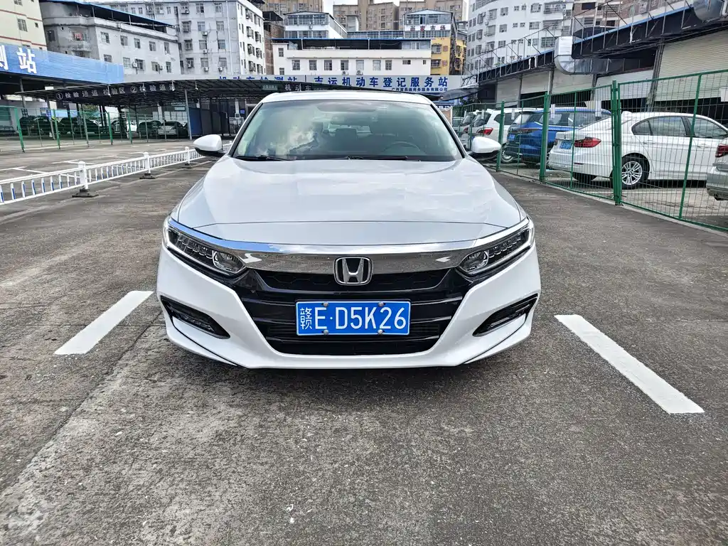 Honda Accord — миниатюра 2