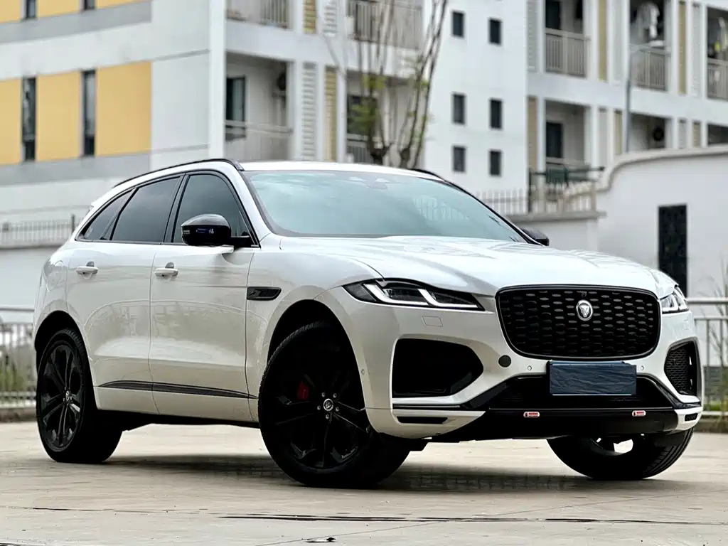 Jaguar F-PACE — миниатюра 3