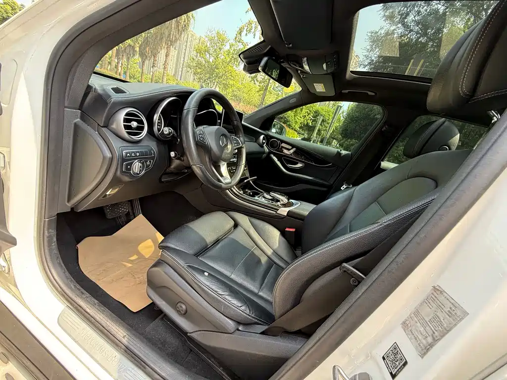 Mercedes-Benz GLC — миниатюра 8