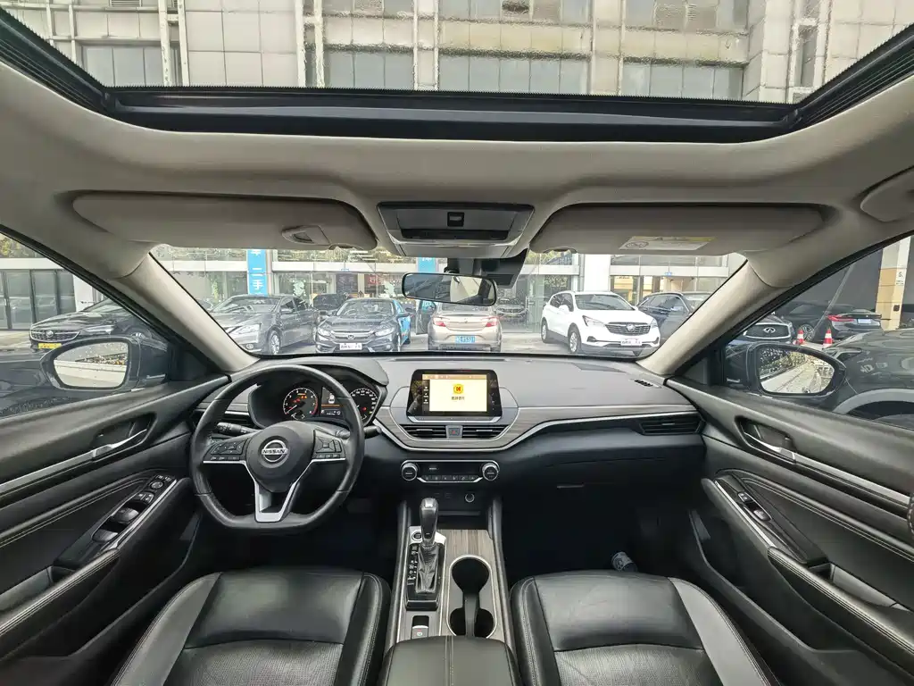 Nissan Teana — миниатюра 9