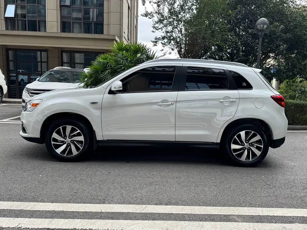 MITSUBISHI JINXUAN ASX