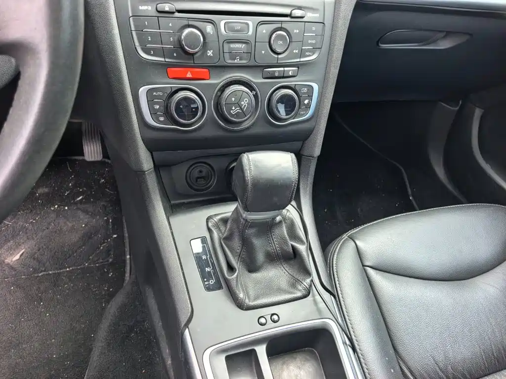 Citroen C4L — миниатюра 13