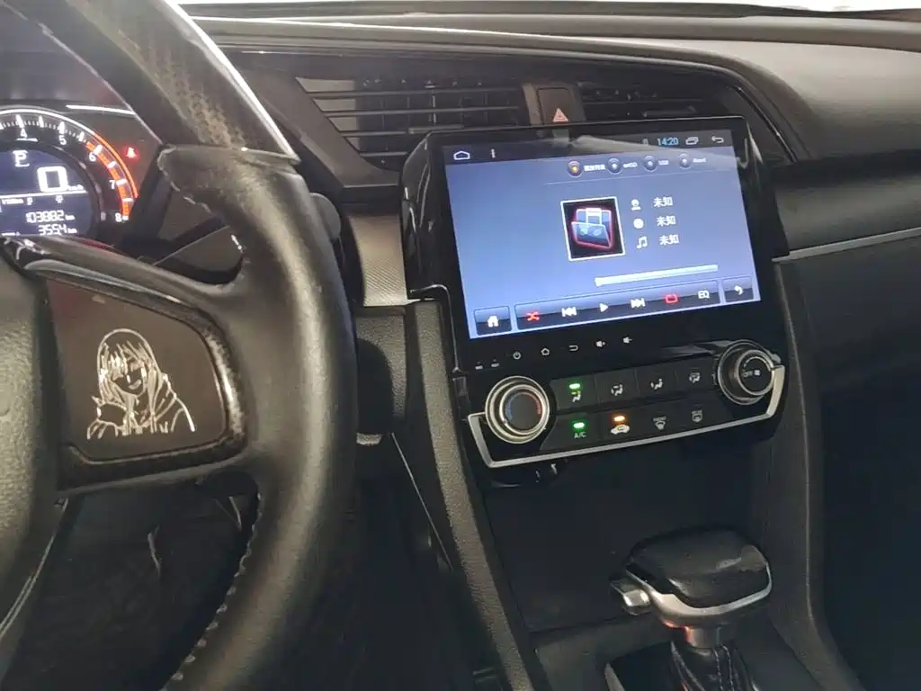 Honda Civic — миниатюра 13