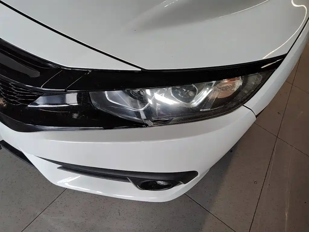 Honda Civic — миниатюра 24
