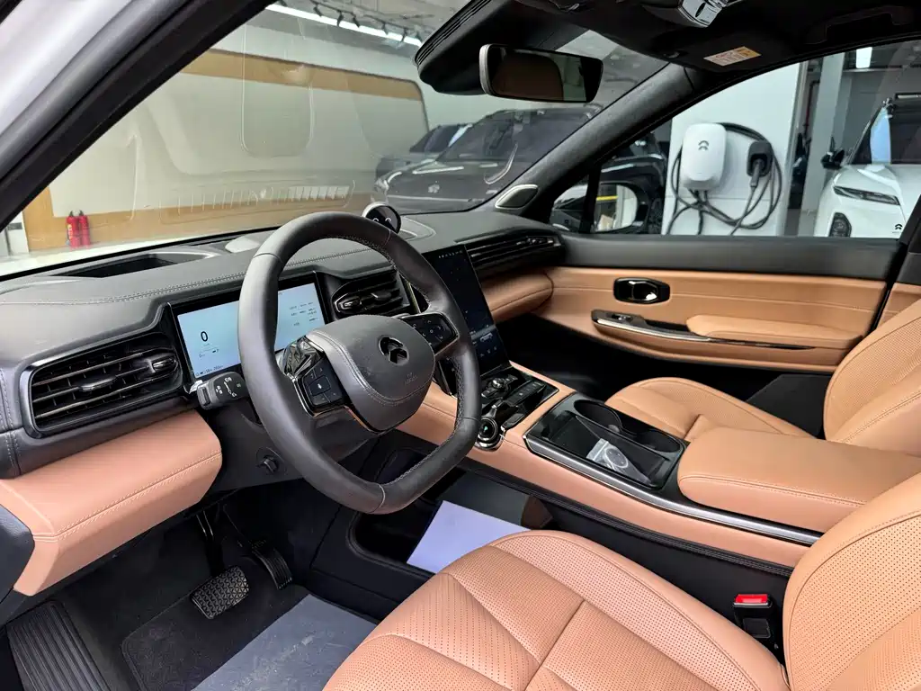 NIO ES8 — миниатюра 36