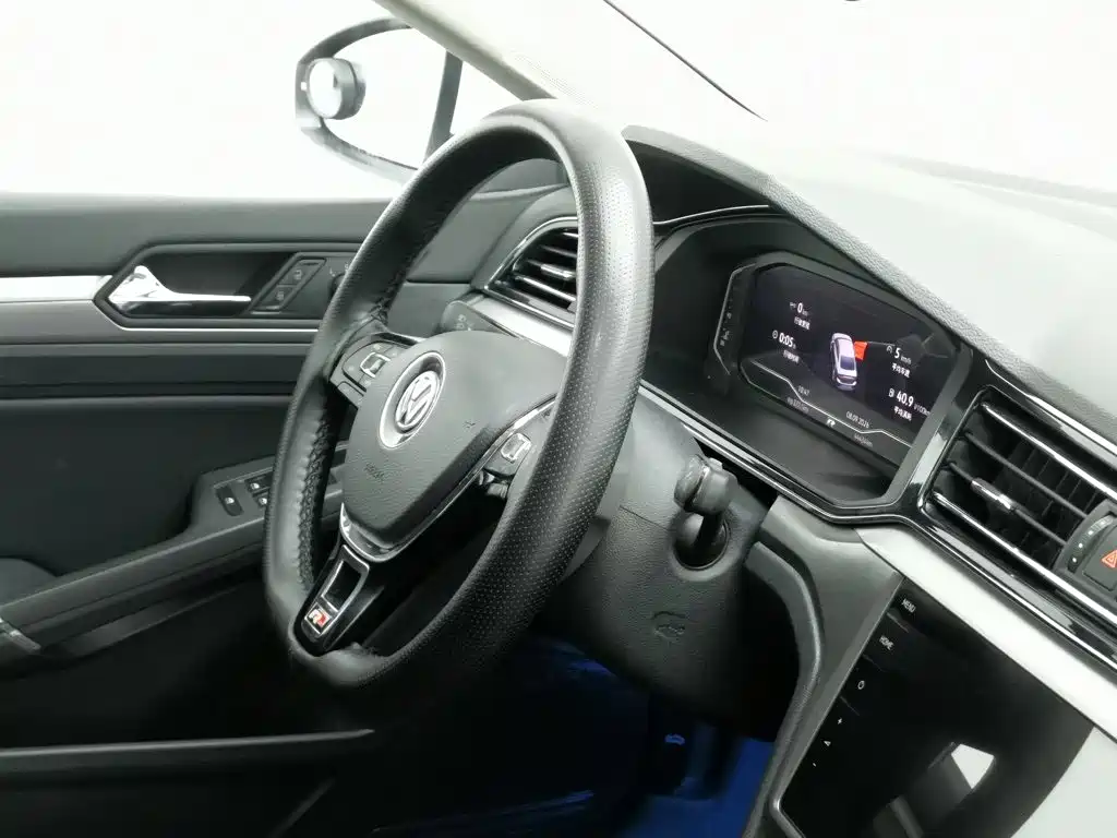 Volkswagen Lamando — миниатюра 22