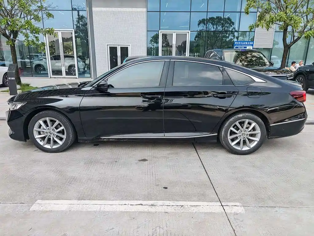 Honda Accord — миниатюра 3