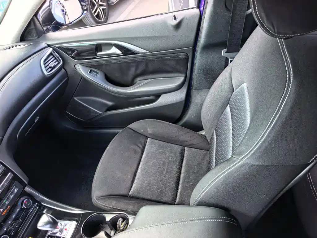 Infiniti QX30 — миниатюра 13