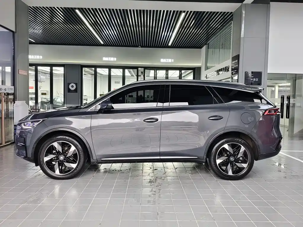 BYD Tang New Energy — миниатюра 6