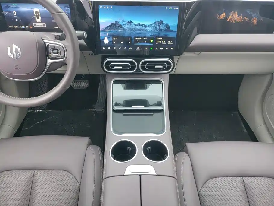 Leapmotor Leapmotor C11 — миниатюра 16