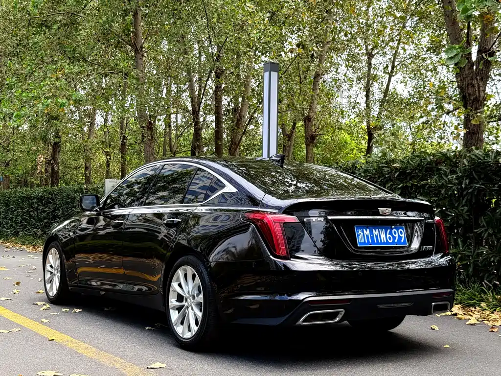 Cadillac CT5 28T Luxury Type, фото 3
