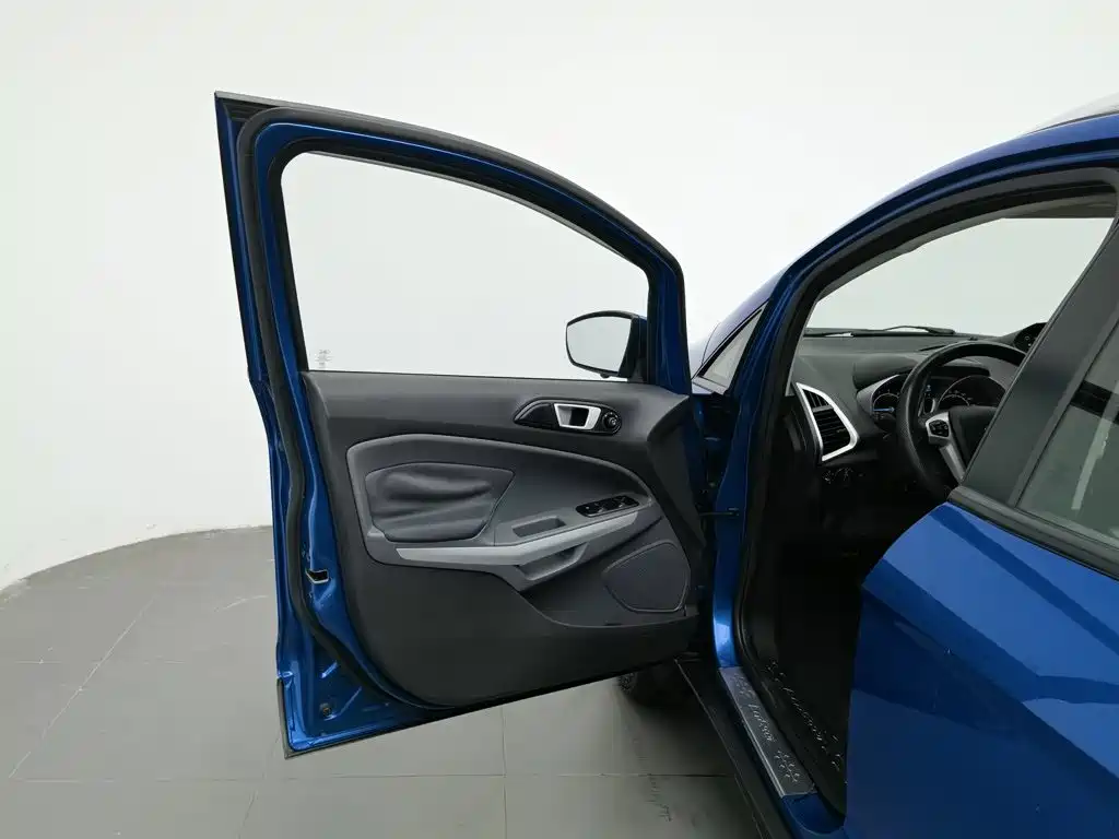 Ford Ecosport — миниатюра 8