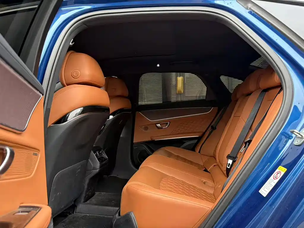 BYD Han — миниатюра 14