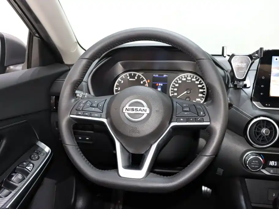 Nissan Sylphy — миниатюра 13