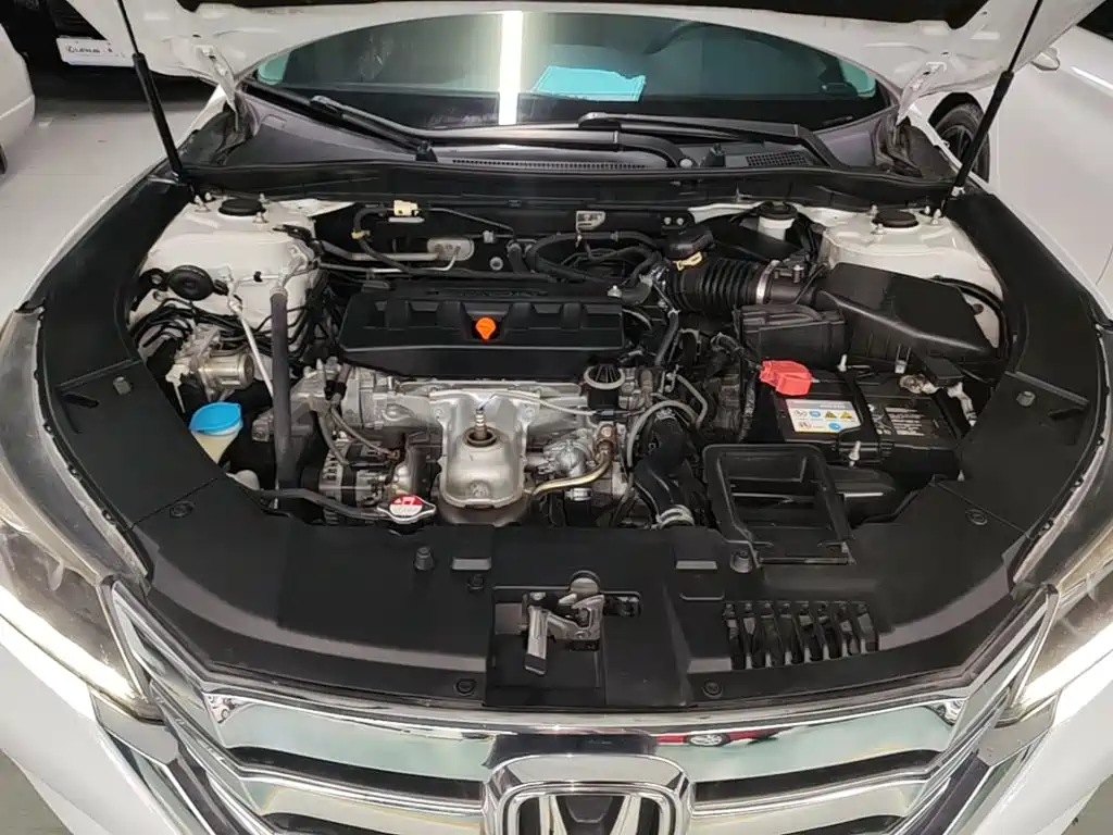 Honda Accord — миниатюра 20