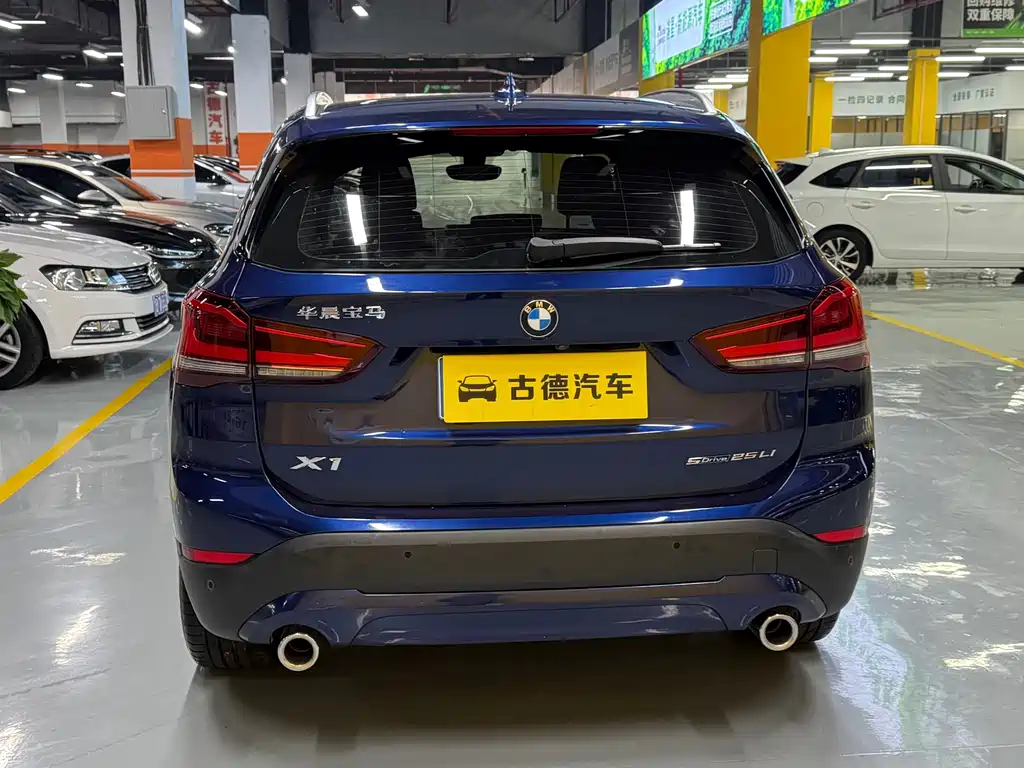 BMW X1 — миниатюра 6