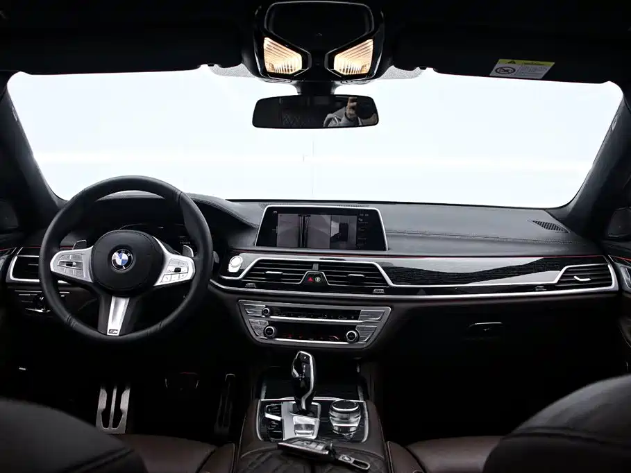 BMW 7 Series 7 2021 740Li Lead M Sport