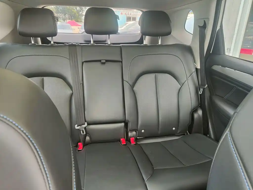 Roewe RX5 — миниатюра 14