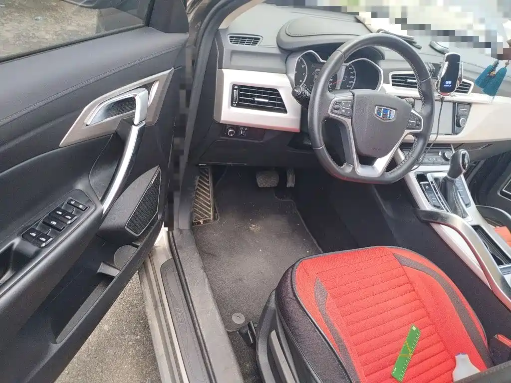 Geely Boyue — миниатюра 13