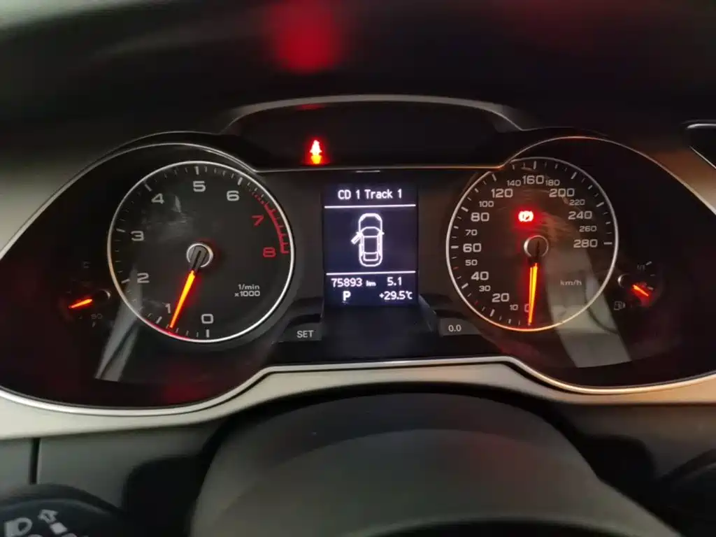 Audi A4L — миниатюра 12